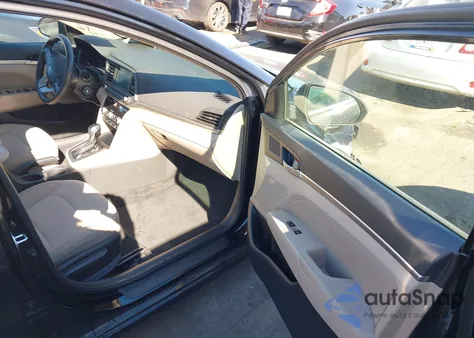 2020 Hyundai Elantra Sel z USA, uszkodzony, nr VIN 5NPD84LF4LH543604